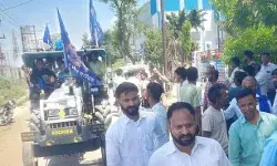 मोबाइल टावर से अंबेडकर का झंडा उतरने पर बवाल- 5 के खिलाफ मुकदमा मोबाइल टावर से अंबेडकर का झंडा उतरने पर बवाल- 5 के खिलाफ मुकदमा