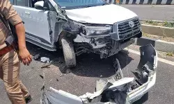 HMO की बैठक में शामिल होने जा रहे BJP जिलाध्यक्ष की गाड़ी का एक्सीडेंट