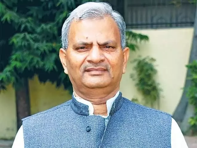सपा ने प्रदेश अध्यक्ष को भी मैदान में उतारा- बनाया यहां से प्रत्याशी सपा ने प्रदेश अध्यक्ष को भी मैदान में उतारा- बनाया यहां से प्रत्याशी