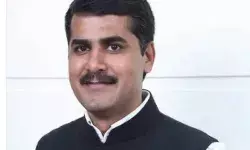 गठबंधन को लेकर बवाल जारी- दो पूर्व विधायकों ने छोड़ा हाथ का साथ