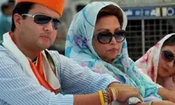 मंत्री की माता की तबीयत बिगड़ी- बहू दौरा निरस्त कर दिल्ली रवाना मंत्री की माता की तबीयत बिगड़ी- बहू दौरा निरस्त कर दिल्ली रवाना