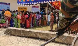 कांग्रेस की मांग पर EC का फैसला- गर्मी के चलते बदला मतदान का... कांग्रेस की मांग पर EC का फैसला- गर्मी के चलते बदला मतदान का...