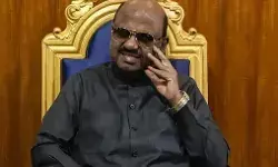 राजभवन में महिलाकर्मी का यौन उत्पीड़न- गवर्नर के खिलाफ दी शिकायत राजभवन में महिलाकर्मी का यौन उत्पीड़न- गवर्नर के खिलाफ दी शिकायत