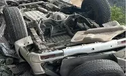 काला शनिवार- देहरादून रोड पर खाई में गिरी गाड़ी- पांच लोगों की मौत काला शनिवार- देहरादून रोड पर खाई में गिरी गाड़ी- पांच लोगों की मौत