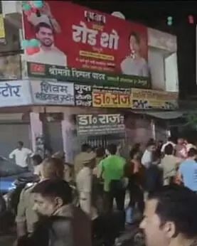अखिलेश के रोड शो के बाद सपाइयों की आफत- भाजपा समर्थकों ने पीटा
