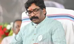 जमानत के लिए पूर्व मुख्यमंत्री ने सुप्रीम कोर्ट का दरवाजा खटखटाया जमानत के लिए पूर्व मुख्यमंत्री ने सुप्रीम कोर्ट का दरवाजा खटखटाया