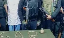 आतंकियों का सहयोगी गिरफ्तार- बरामद हुई चार पिस्टल एवं गोलियां आतंकियों का सहयोगी गिरफ्तार- बरामद हुई चार पिस्टल एवं गोलियां