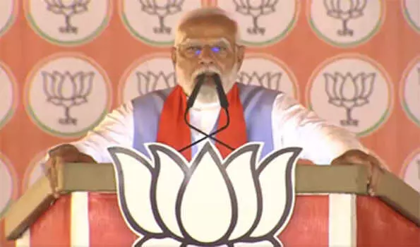 जो चुनौती से टकराता है, वह मोदी कहलाता है: मोदी