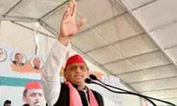 भाजपा इस चुनाव में नौ दो ग्यारह होगी :अखिलेश यादव भाजपा इस चुनाव में नौ दो ग्यारह होगी :अखिलेश यादव