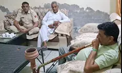 गृहमंत्री से सवाल पूछने का ऐलान करने वाले किसान नजर बंद गृहमंत्री से सवाल पूछने का ऐलान करने वाले किसान नजर बंद