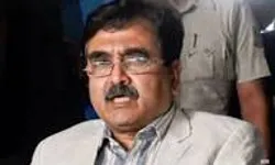 हाईकोर्ट के जज रहे BJP प्रत्याशी पर चुनाव आयोग की गाज- प्रचार करने.... हाईकोर्ट के जज रहे BJP प्रत्याशी पर चुनाव आयोग की गाज- प्रचार करने....