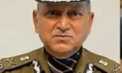 केजरीवाल के बाद अब भगवंत मान पर आफत- हाईकोर्ट पहुंचे पूर्व डीजीपी केजरीवाल के बाद अब भगवंत मान पर आफत- हाईकोर्ट पहुंचे पूर्व डीजीपी