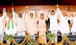 चुनावी सभा को संबोधित करने जा रहे CM योगी का हेलीकॉप्टर भटका