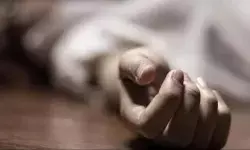 लूट के बाद रिटायर्ड IAS की वाइफ का मर्डर- डॉग स्क्वाड पहुंचा मौके पर लूट के बाद रिटायर्ड IAS की वाइफ का मर्डर- डॉग स्क्वाड पहुंचा मौके पर