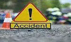 नहर में गिरी कार, चाचा भतीजे की हुई मौत- मचा कोहराम नहर में गिरी कार, चाचा भतीजे की हुई मौत- मचा कोहराम