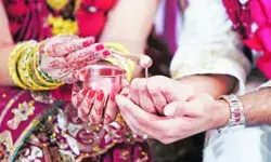 जिद पर अड़ा दूल्हा जब बारात लेकर नहीं आया तो दूसरे युवक ने ऐसे लगाई...