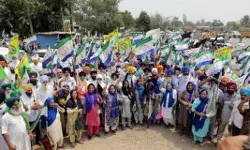 बीजेपी पर फूटा किसानों का गुस्सा- प्रत्याशियों की गांव में नो एंट्री