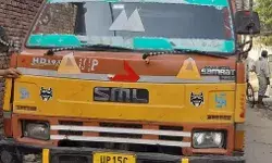 तेज रफ्तार के कैंटर ले ली मासूम की जान- सिर के ऊपर से गुजर गया पहिया