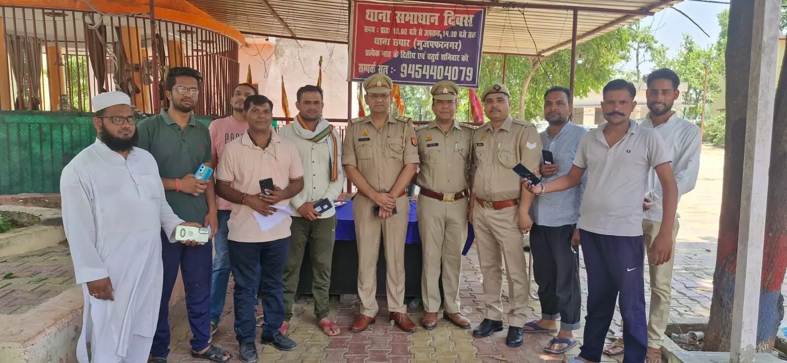 गर्मी के बीच पुलिस ने ऐसे लौटाई लोगों की मुस्कान- जिगर के टुकड़े.... गर्मी के बीच पुलिस ने ऐसे लौटाई लोगों की मुस्कान- जिगर के टुकड़े....