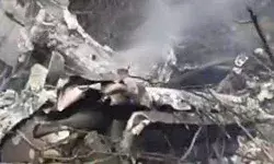 विमान दुर्घटनाग्रस्त- दो लोगों की हुई मौत- एक घायल- मचा कोहराम विमान दुर्घटनाग्रस्त- दो लोगों की हुई मौत- एक घायल- मचा कोहराम