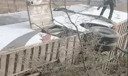 एक्सप्रेस वे पर पलटी स्लीपर बस डिवाइडर तोड़ दूसरी तरफ पहुंची- 25 से... एक्सप्रेस वे पर पलटी स्लीपर बस डिवाइडर तोड़ दूसरी तरफ पहुंची- 25 से...