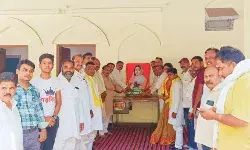 जयंती पर अहिल्याबाई होलकर को याद कर अर्पित किए श्रद्धा सुमन- डाला.... जयंती पर अहिल्याबाई होलकर को याद कर अर्पित किए श्रद्धा सुमन- डाला....