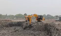 पूर्व मंत्री के बेटे पर एक्शन- 22 वाहन सीज- सरकारी काम में.... पूर्व मंत्री के बेटे पर एक्शन- 22 वाहन सीज- सरकारी काम में....