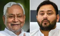 नई सरकार को लेकर हलचल- एक ही प्लेन में दिल्ली आ रहे नीतीश व तेजस्वी