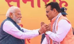 रेगिस्तान की गर्मी में मुरझाई कमल की फसल ने बीजेपी को दी भारी टेंशन रेगिस्तान की गर्मी में मुरझाई कमल की फसल ने बीजेपी को दी भारी टेंशन