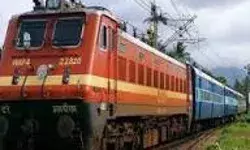 दोस्त को बचाने के चक्कर में उड़े चीथड़े - चली गई दोनों की जान