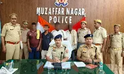 संतान के लिए कबूतर की गर्दन काटकर फेंकी थी मंदिर में खून की बूंदे