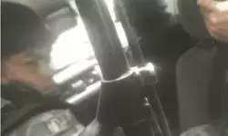 उग्रवादियों का मुख्यमंत्री के काफिले पर हमला- दो सुरक्षाकर्मी हुए घायल उग्रवादियों का मुख्यमंत्री के काफिले पर हमला- दो सुरक्षाकर्मी हुए घायल