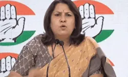 BJP आईटी सेल के हेड पर बडा आरोप- फाइव स्टार होटल में करते हैं यौन शोषण BJP आईटी सेल के हेड पर बडा आरोप- फाइव स्टार होटल में करते हैं यौन शोषण