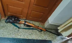 लाइसेंसी बंदूक से गोली मारकर किसान ने खुद को उडाया- मचा हड़कंप लाइसेंसी बंदूक से गोली मारकर किसान ने खुद को उडाया- मचा हड़कंप