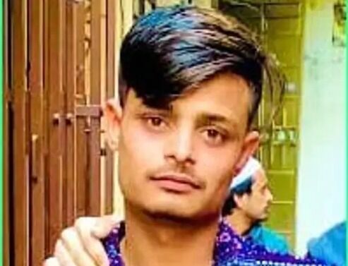 बकरीद मनाने आये युवक का घर से बुलाकर मर्डर- आरोपी सीसीटीवी में कैद