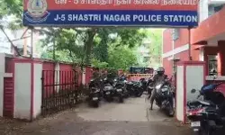 नशे में टल्ली सांसद की बेटी ने BMW से युवक को रौंदा- थाने से जमानत नशे में टल्ली सांसद की बेटी ने BMW से युवक को रौंदा- थाने से जमानत