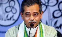 नहीं आ रही TMC रास- पूर्व राष्ट्रपति के बेटे कांग्रेस का हाथ पकड़ने... नहीं आ रही TMC रास- पूर्व राष्ट्रपति के बेटे कांग्रेस का हाथ पकड़ने...