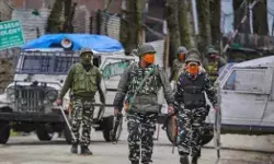 सेना की बारामूला में बड़ी कामयाबी- दो आतंकी मारकर लगायें ठिकाने सेना की बारामूला में बड़ी कामयाबी- दो आतंकी मारकर लगायें ठिकाने