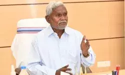 सरकार का बड़ा ऐलान- महिलाओं को हर महीने मिलेंगे रुपए 1000 सरकार का बड़ा ऐलान- महिलाओं को हर महीने मिलेंगे रुपए 1000