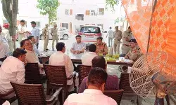 डीएम SSP ने समाधान दिवस में सुनी समस्याएं- अधिकारियों को हिदायत..... डीएम SSP ने समाधान दिवस में सुनी समस्याएं- अधिकारियों को हिदायत.....