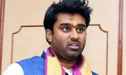 महिला यौन उत्पीड़न- पूर्व PM दूसरा पोता भी किया गिरफ्तार महिला यौन उत्पीड़न- पूर्व PM दूसरा पोता भी किया गिरफ्तार