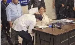 मायावती का उत्तराधिकारी बन आकाश को मिला आनंद- नेशनल कोऑर्डिनेटर.. मायावती का उत्तराधिकारी बन आकाश को मिला आनंद- नेशनल कोऑर्डिनेटर..