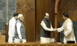 NDA के ओम बिरला फिर चुने गए लोकसभा स्पीकर- पीएम मोदी व राहुल.. NDA के ओम बिरला फिर चुने गए लोकसभा स्पीकर- पीएम मोदी व राहुल..
