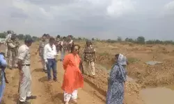 टीम समेत SDM पर हमला- खनन माफियाओं को नहीं पकड़ पाई 3 थानों..