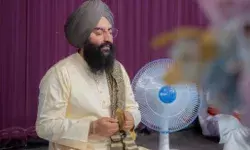 सिख धर्म गुरु के RSS कार्यक्रम में जाने पर विवाद- माफी मांग कर.... सिख धर्म गुरु के RSS कार्यक्रम में जाने पर विवाद- माफी मांग कर....