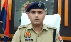 कप्तान का एक्शन जारी- चोरी की घटनाओं को लेकर दो कांस्टेबल सस्पेंड कप्तान का एक्शन जारी- चोरी की घटनाओं को लेकर दो कांस्टेबल सस्पेंड