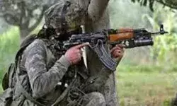 अलग-अलग मुठभेड़ों में चार आतंकवादी ढेर- दो जवान शहीद अलग-अलग मुठभेड़ों में चार आतंकवादी ढेर- दो जवान शहीद