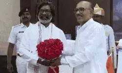 हेमंत सरकार ने मारा मोर्चा- फ्लोर टेस्ट में हुई पास- पक्ष में पड़े 45 वोट हेमंत सरकार ने मारा मोर्चा- फ्लोर टेस्ट में हुई पास- पक्ष में पड़े 45 वोट