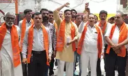 शिवसेना ने उठाई डिमांड- मुस्लिम होटल से हटे हिंदू देवी देवताओं के नाम शिवसेना ने उठाई डिमांड- मुस्लिम होटल से हटे हिंदू देवी देवताओं के नाम