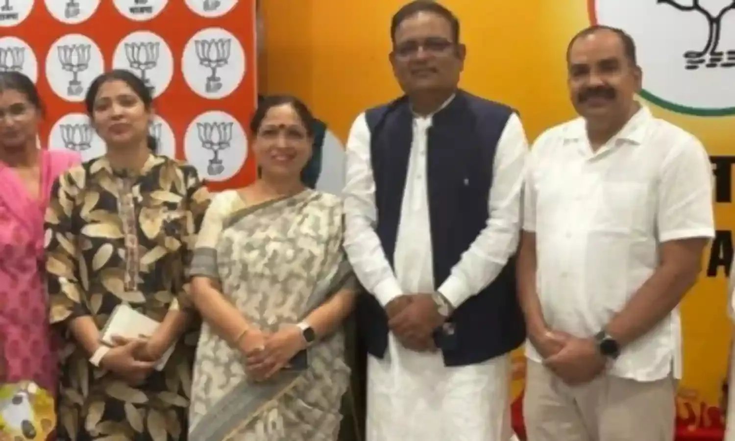 AAP छोड़कर हाथी पर चढ़े पूर्व मंत्री को नहीं मिला आनंद- अब हुए भगवाई